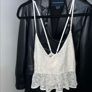 Women’s Forever 21 Cream V-Neck Tank Top